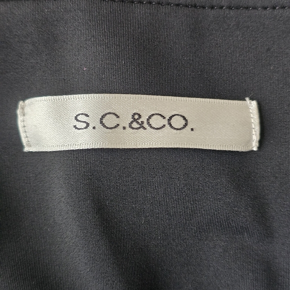 S.C. & CO. Womens Size XXL Black Floral 360 Degree Tummy Control Skort Stretch - Picture 2 of 8